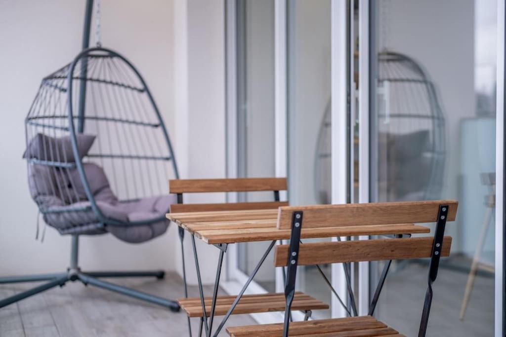 Appartement Le Trianon - Parking Prive à Reims Extérieur photo